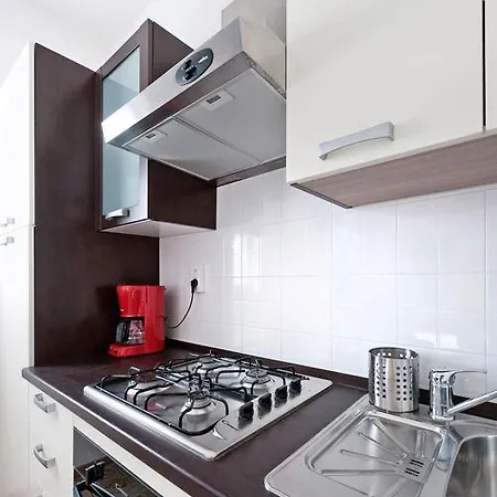 Appartement Alluro *